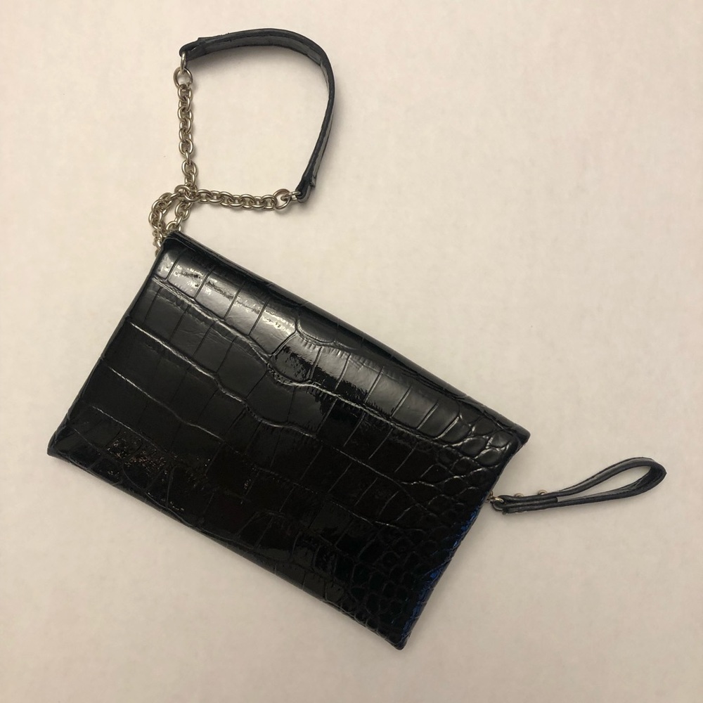 Guess Black Crocodile (faux) Wristlet - Picture 3 of 6